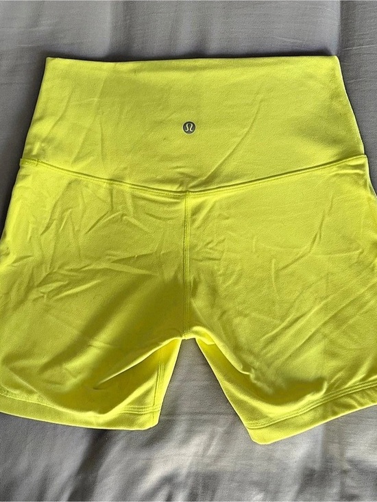 lululemon athletica Pants - Lululemon Align High Rise Short 6" Yellow Serpentine Neon Size 8 Double Lined